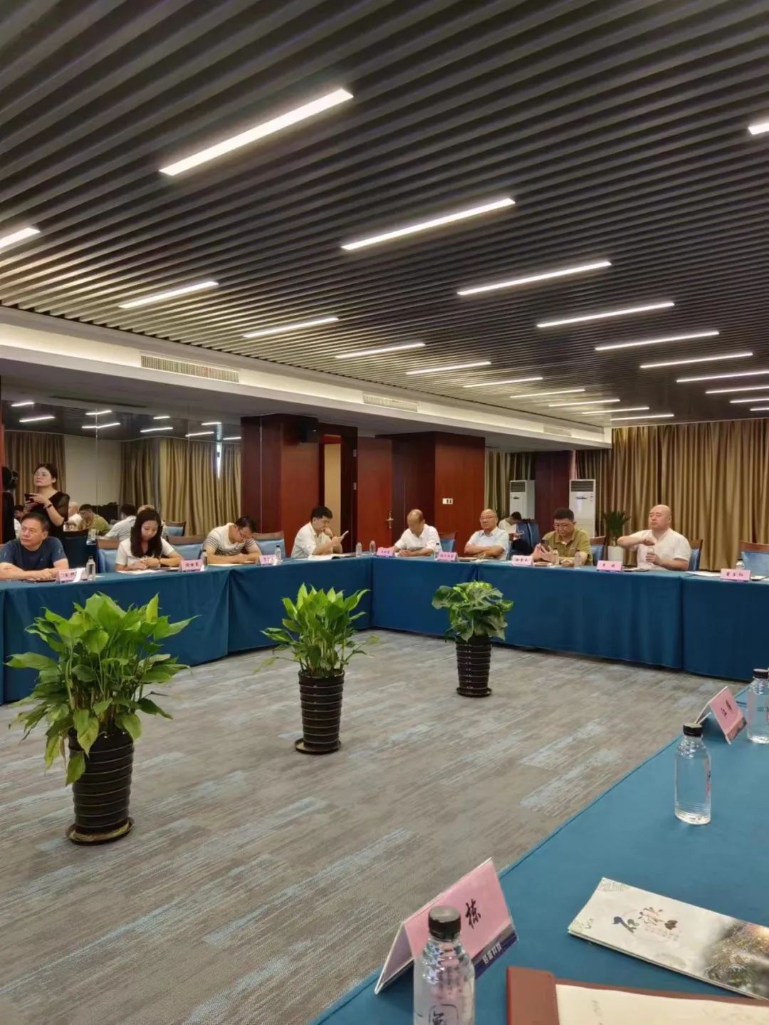 南京麻豆国产精品